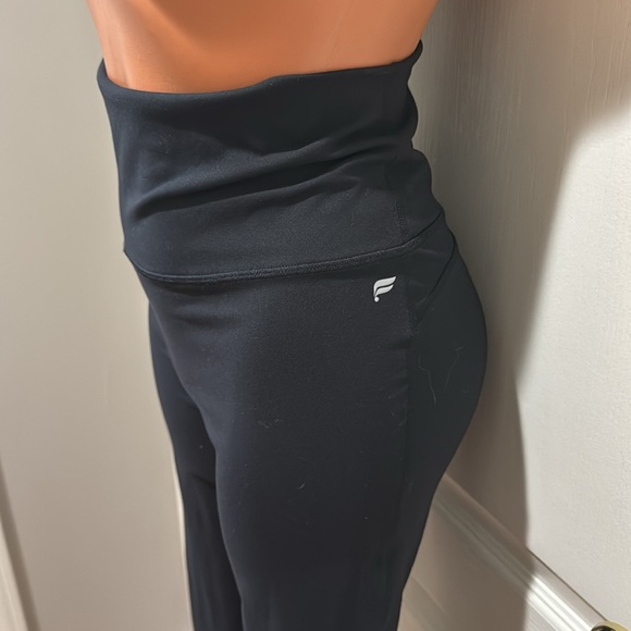 FABLETICS Oasis PureLuxe High-Waisted Legging 7/8 Black S Small $50 EUC - Picture 5 of 12